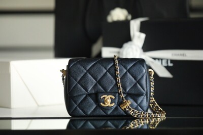 Chanel Mini Flat Caviar Black Ss2022