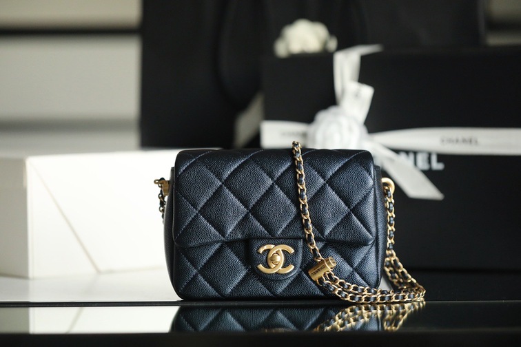 Chanel Mini Flat Caviar Black Ss2022
