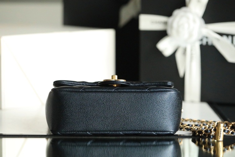 Chanel Mini Flat Caviar Black Ss2022