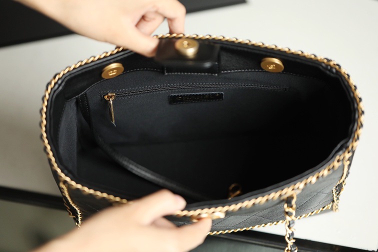 Chanel Tote Bag Lambskin Black Ss2022
