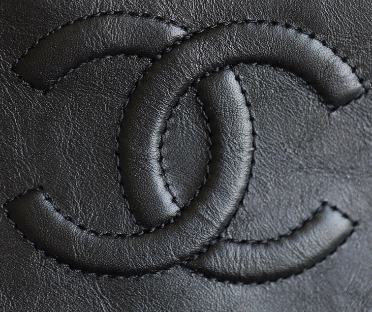 Chanel Woc Goatskin Vat Black Ss2022