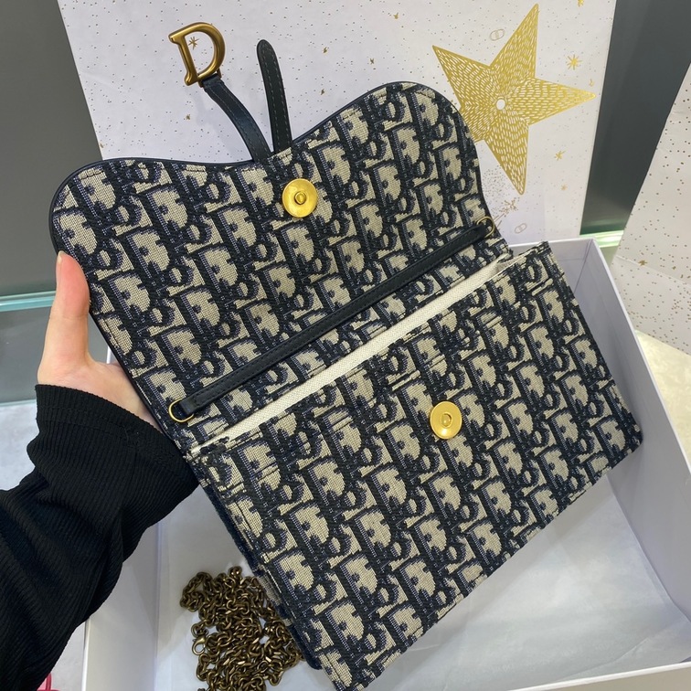 Dior Clutch Oblique With Chain Ss2022