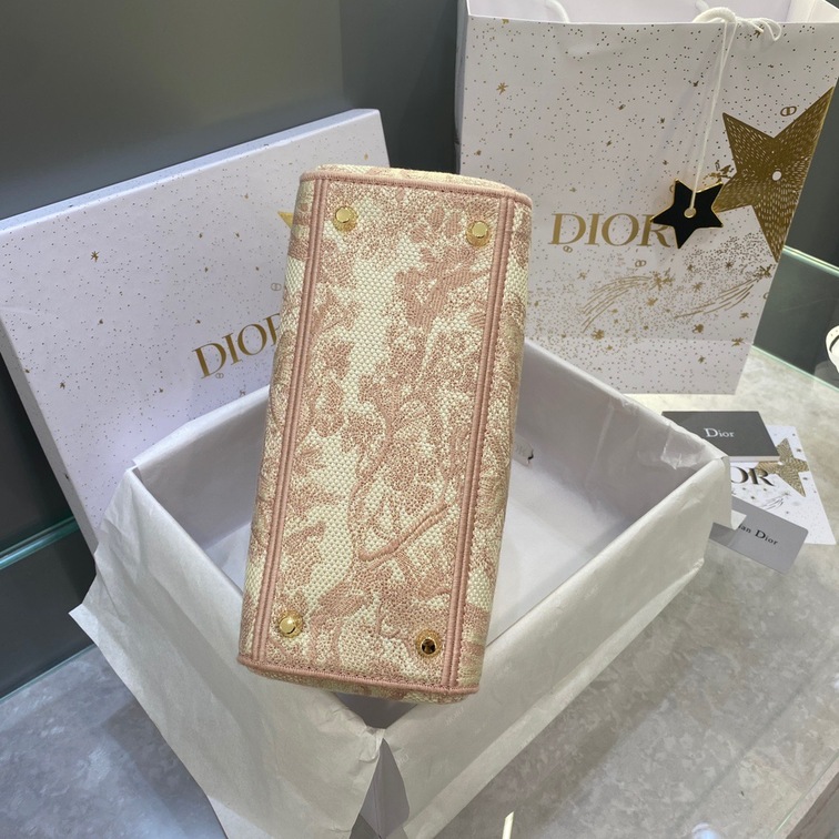 Dior D Lite Animal Pink Ss2022