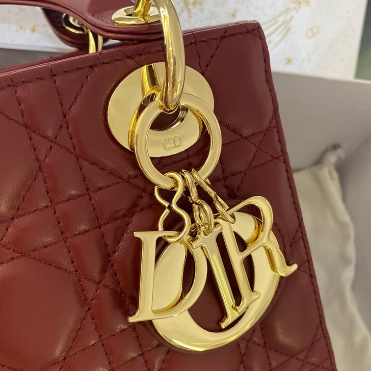 Dior Small Lady Red Ss2022
