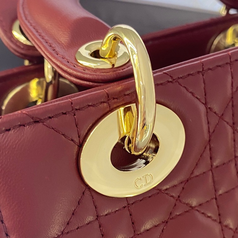 Dior Small Lady Red Ss2022