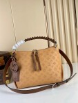 Lv Beaubourg Hobo Mono Brown Ss2022
