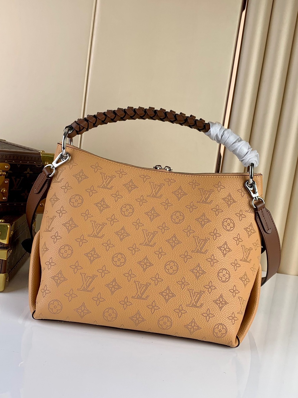 Lv Beaubourg Hobo Mono Brown Ss2022
