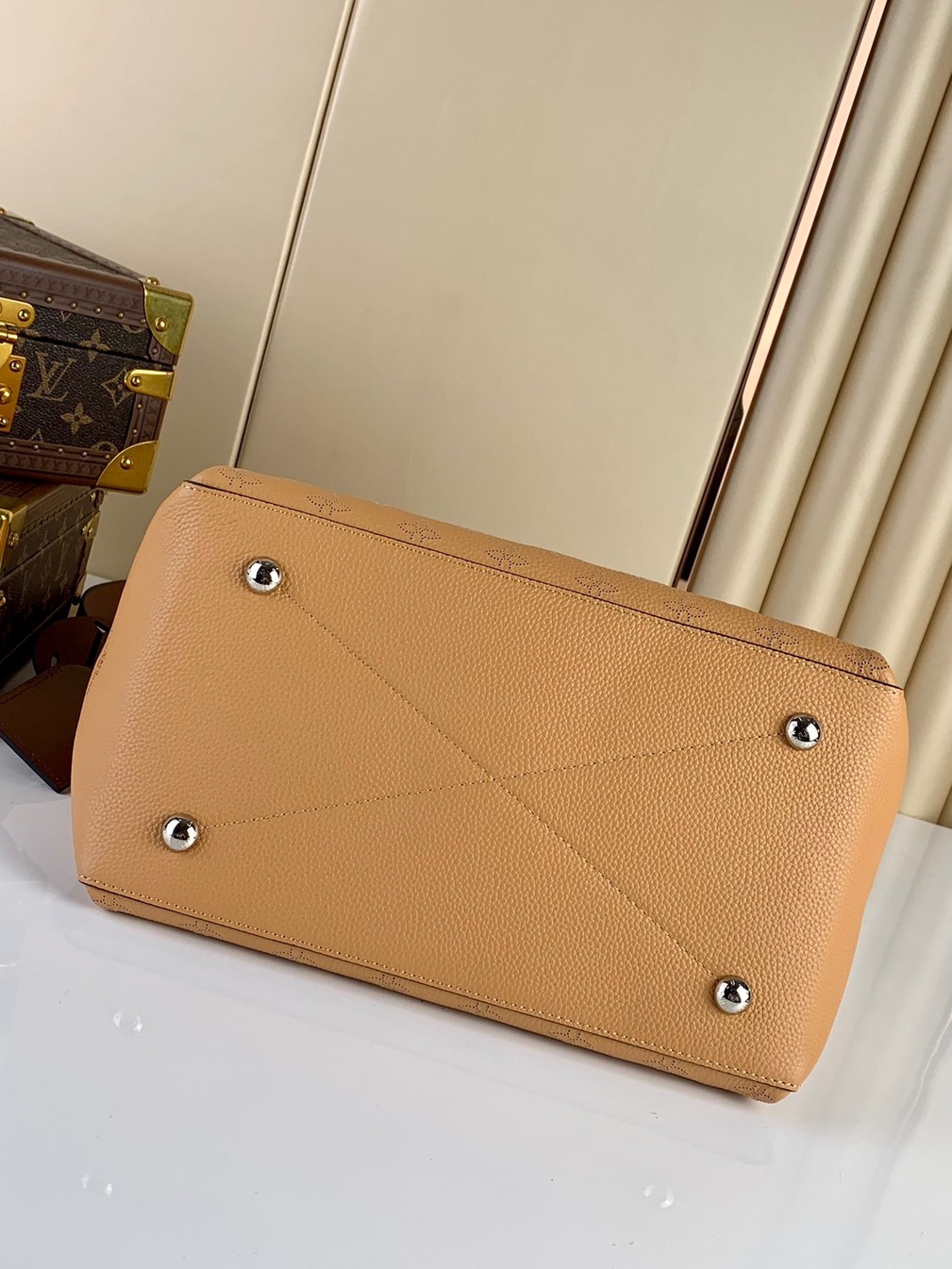 Lv Beaubourg Hobo Mono Brown Ss2022