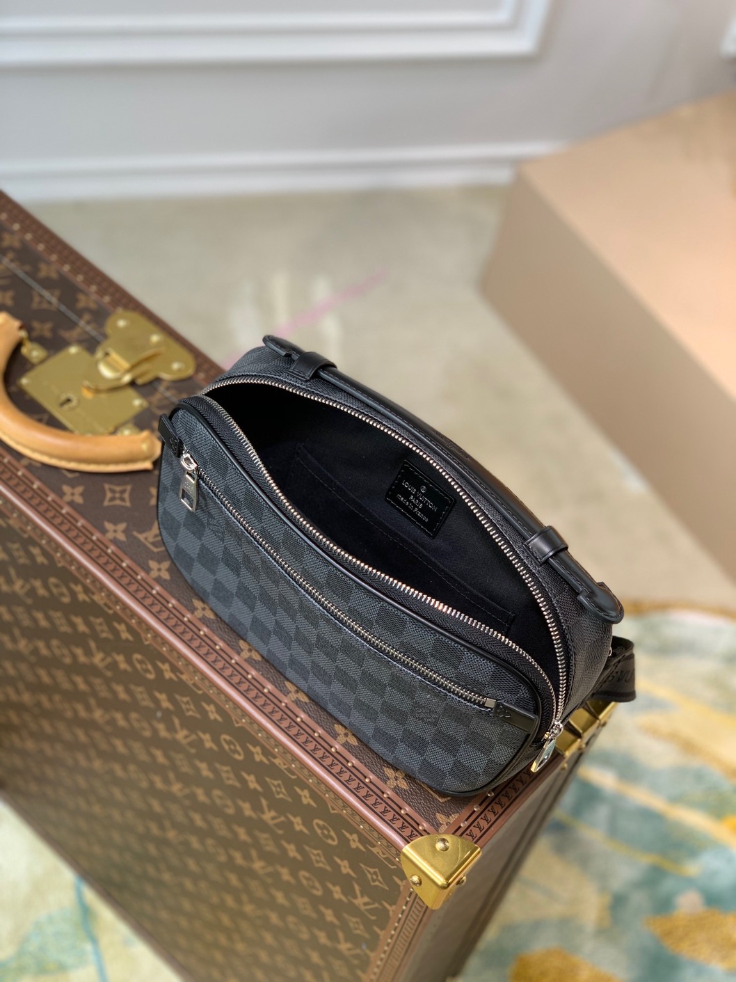 Lv Belt Bag Mono Macassar Ss2022