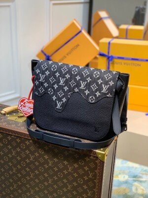 Lv Besace Tokyo Mono Denim Drip Ss2022
