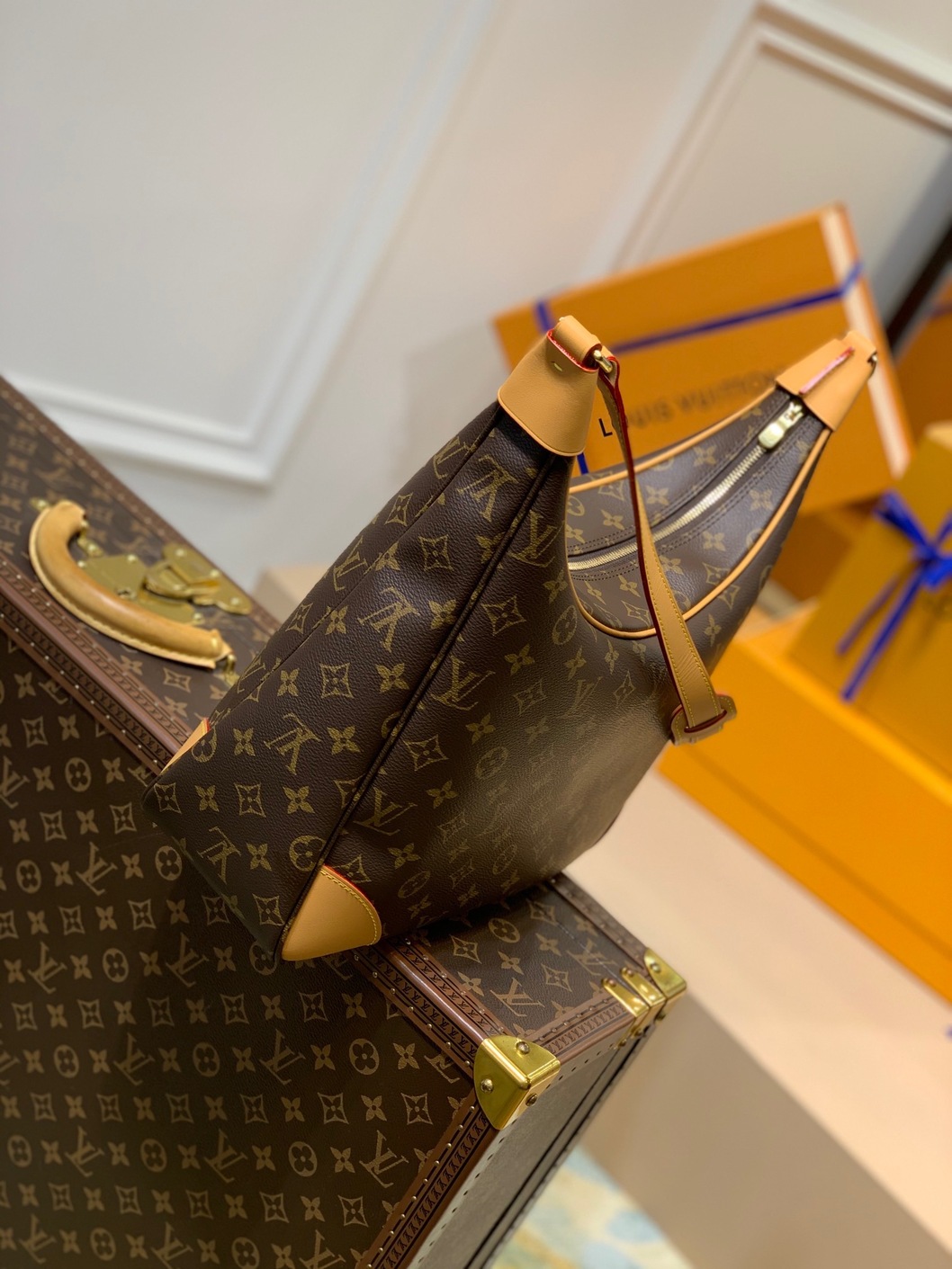 Lv Boulogne Mono Brown 35 Ss2022