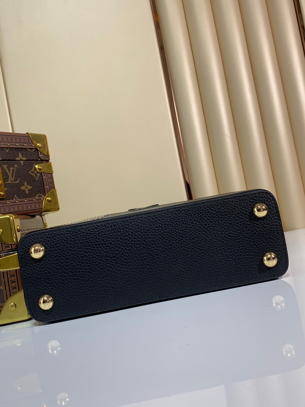 Lv Capucines Double Black 21 Ss2022