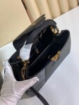 Lv Capucines Double Black 21 Ss2022