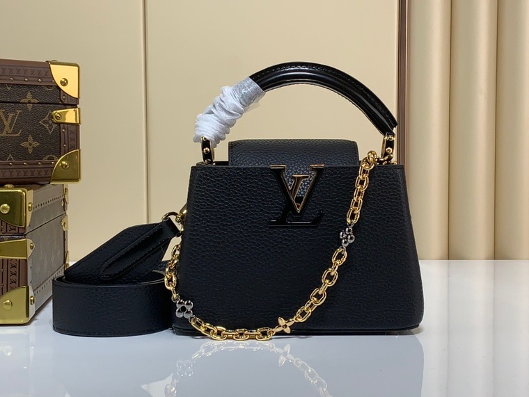 Lv Capucines Mini Black 21 Ss2022