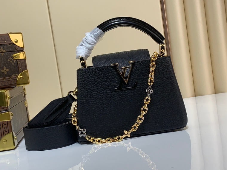 Lv Capucines Mini Black 21 Ss2022