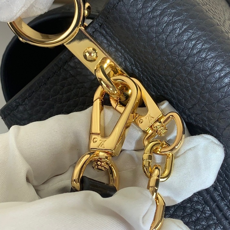 Lv Capucines Mini Black 21 Ss2022