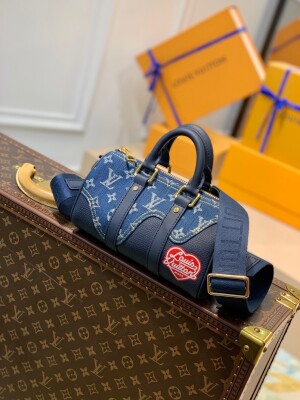 Lv Cross Body Bag Denim Blue Ss2022