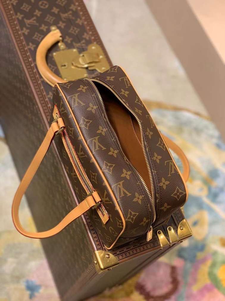 Lv Handbag Mono Brown Ss2022