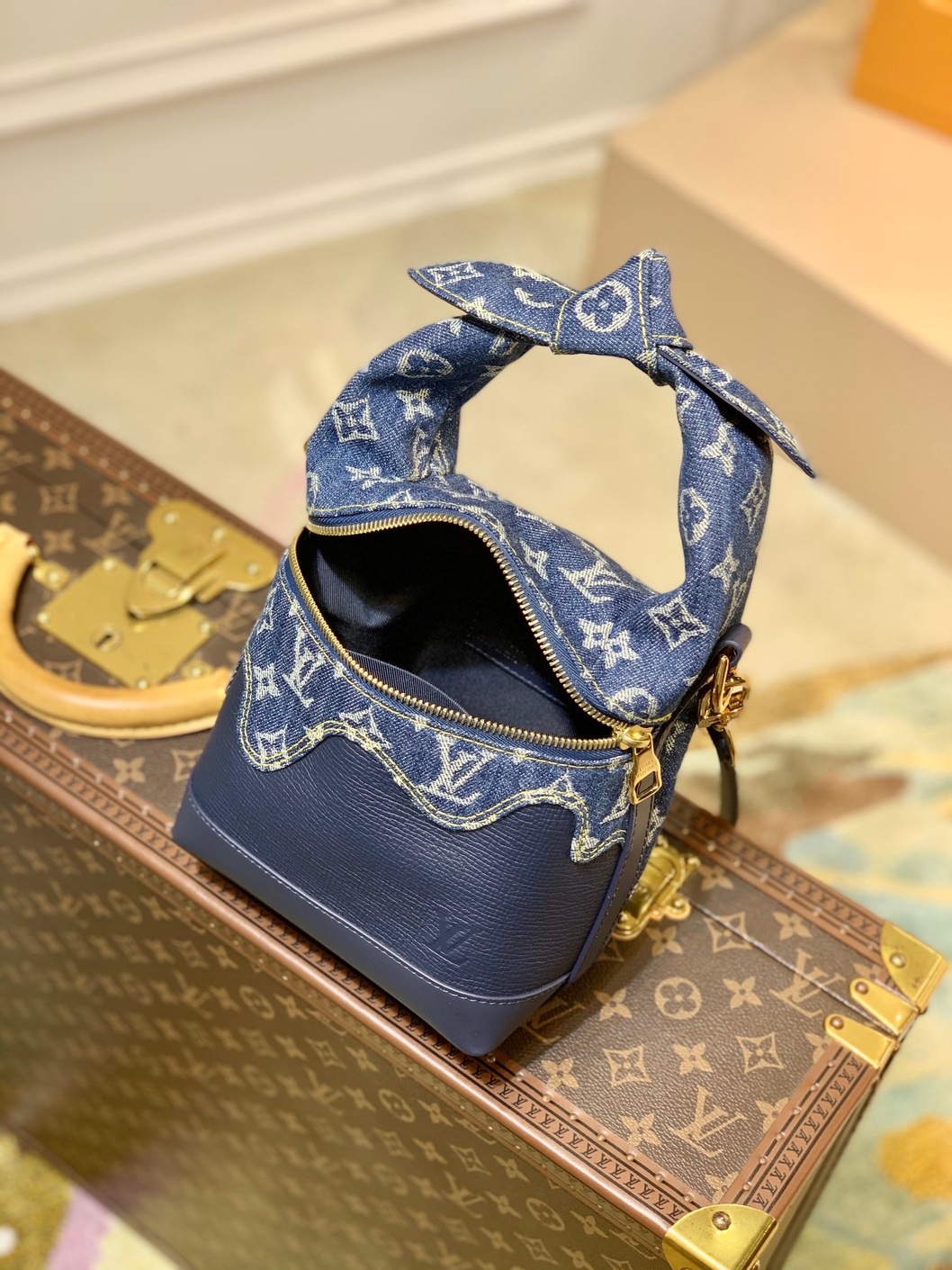 Lv Japan Crusier Mono Drip Ss2022