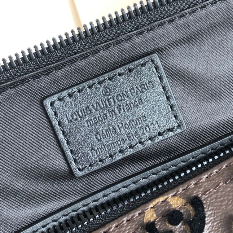 Lv Keepall Triangle Bandouliere 50 Mono Black Ss2022