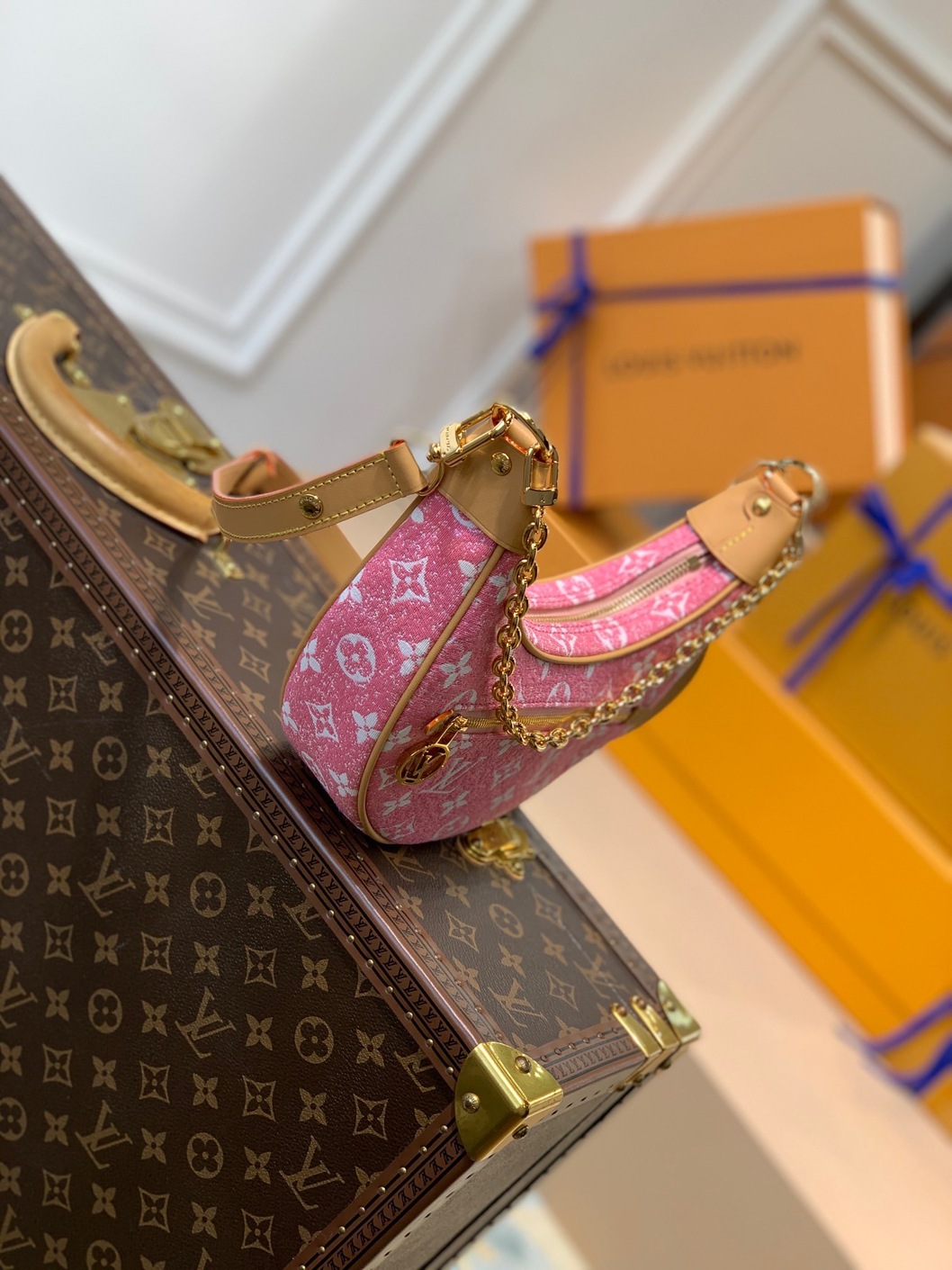 Lv Loop Pink Mono Ss2022