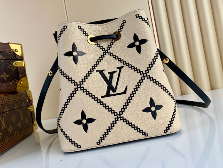 Lv Neonoe Mono White 20 Bag