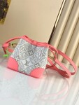 Lv Noe Purse Pink Ss2022