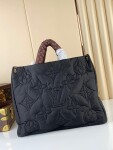 Lv Onthego Mono Black 41 Ss2022