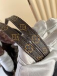 Lv Onthego Mono Black 41 Ss2022