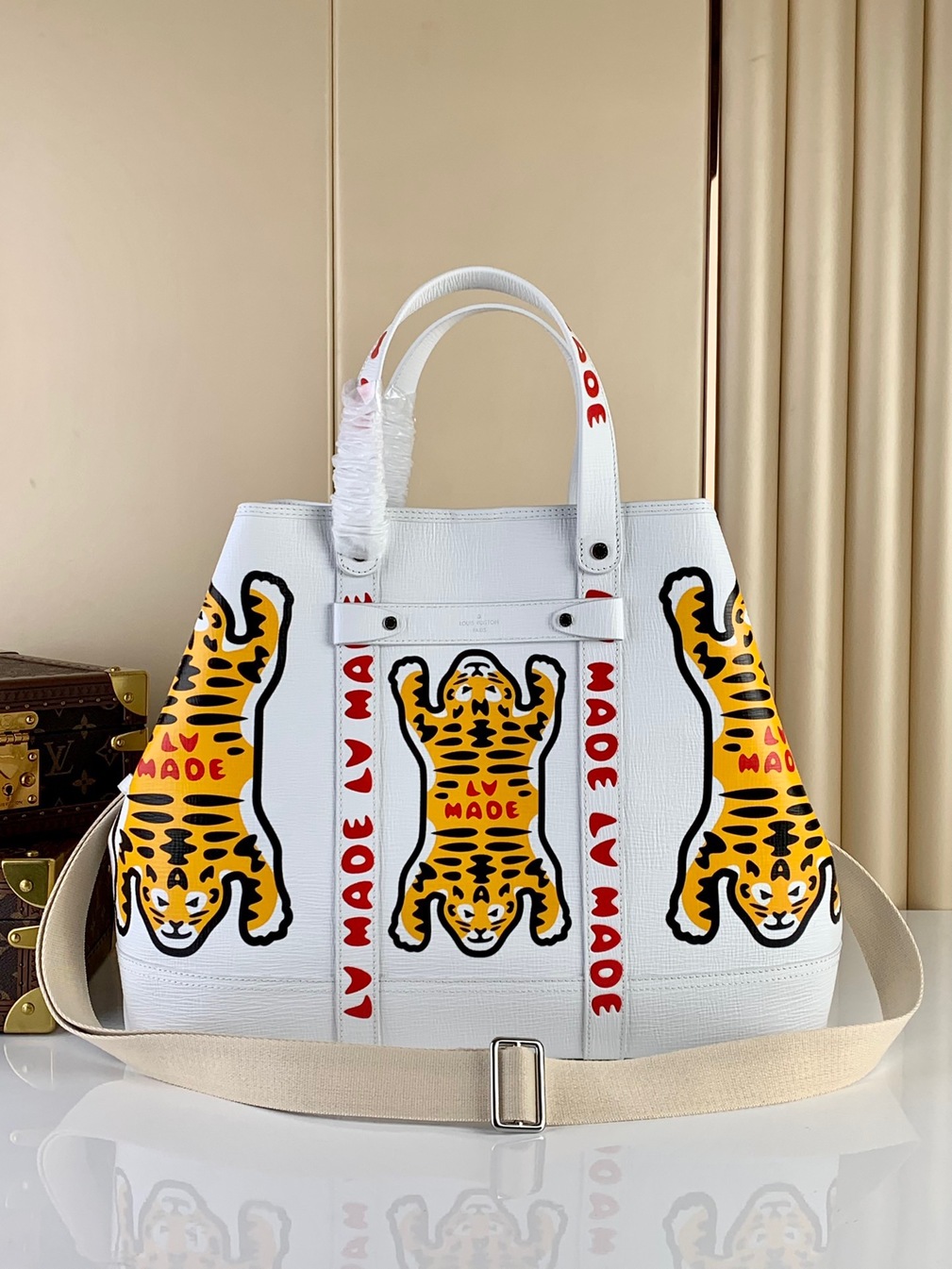 Lv Tote Journey Nigo Tiger Ss2022