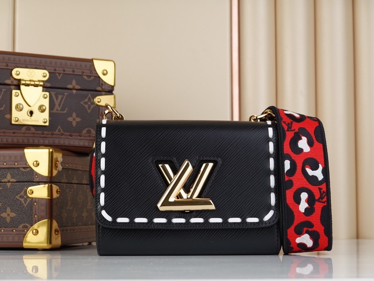 Lv Twist Handbag Black Bag Ss2022