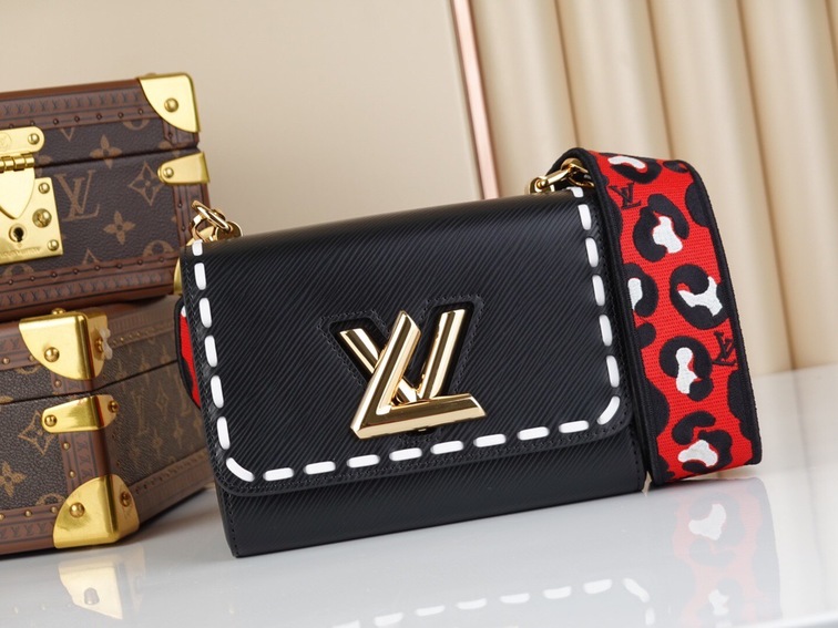 Lv Twist Handbag Black Bag Ss2022