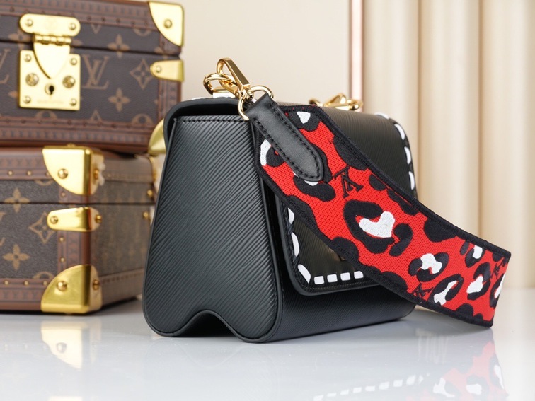 Lv Twist Handbag Black Bag Ss2022