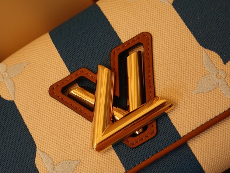 Lv Twist Handbag Blue Ss2022