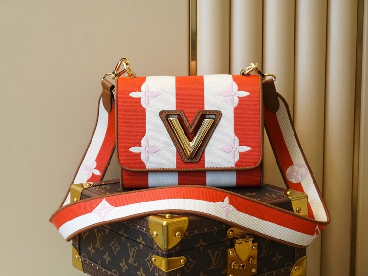 Lv Twist Handbag Orange Pink Bag Ss2022