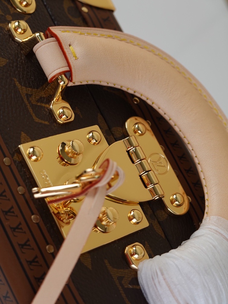 Lv Valisette Tresor Mono Brown 225 Ss2022