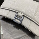 Balen Hourglass Lamskin White Xs 19