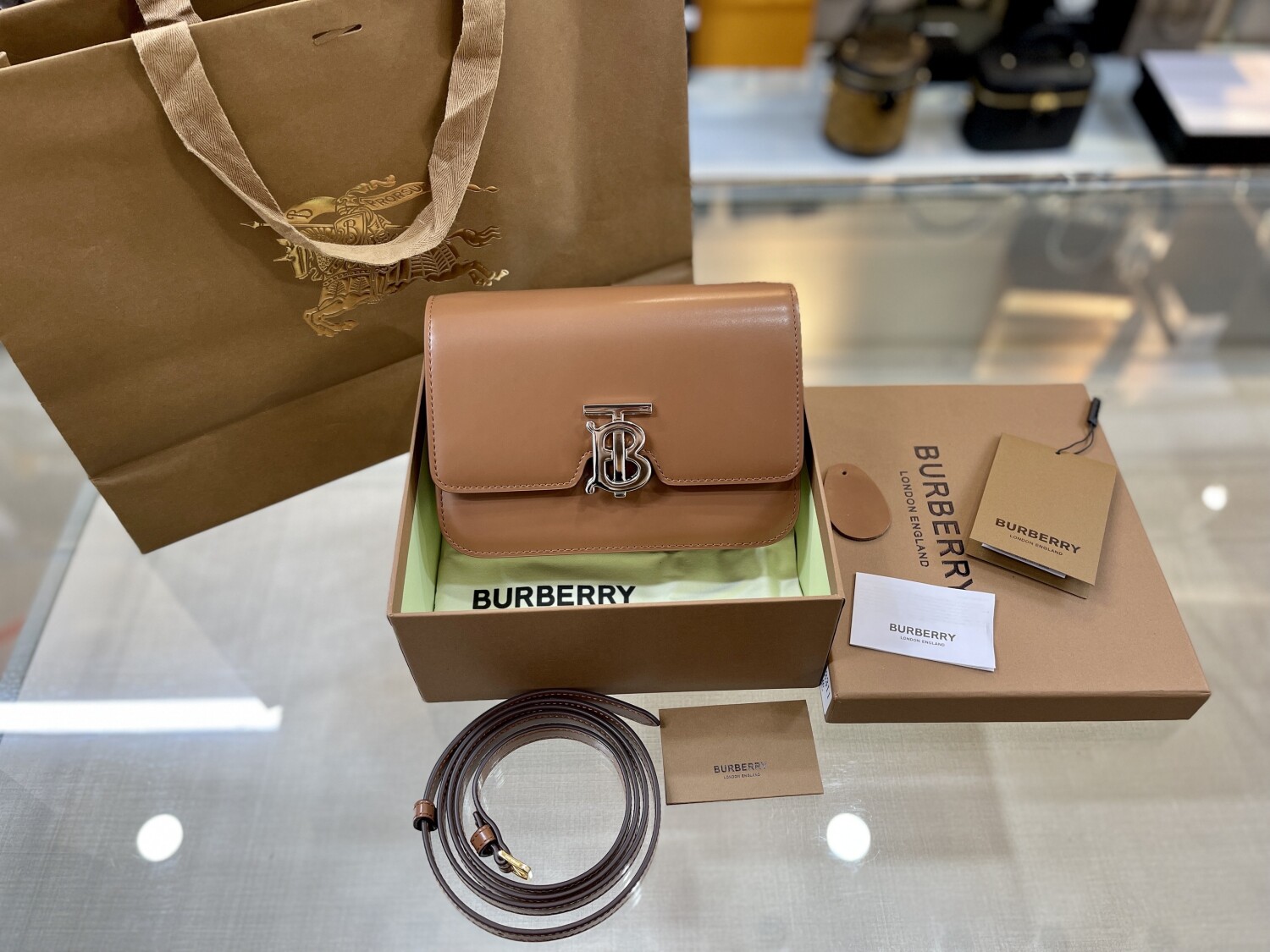 Burberry Horseferry Brown Bag 25