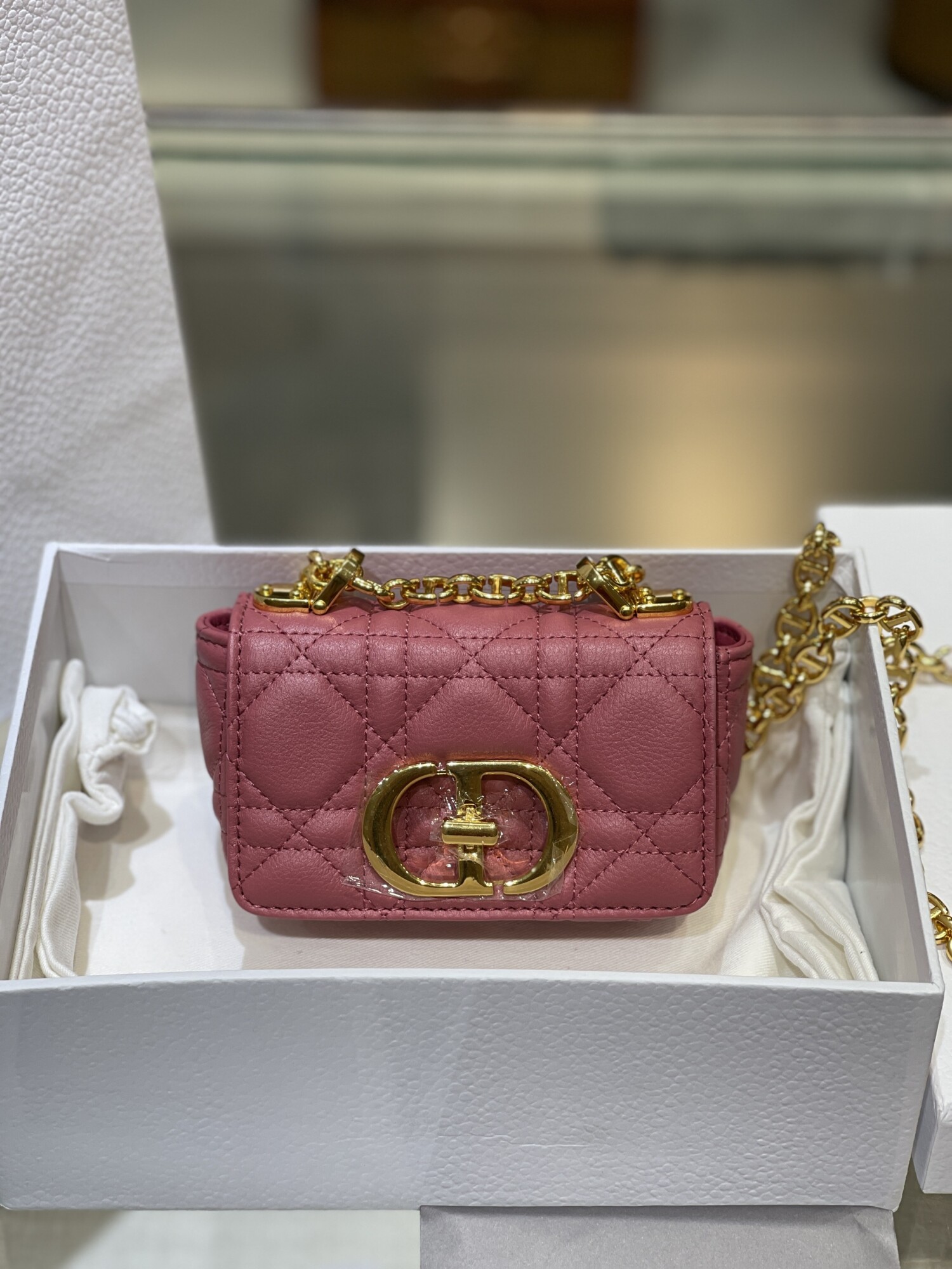 Dior Caro Nano Hong Sz 11