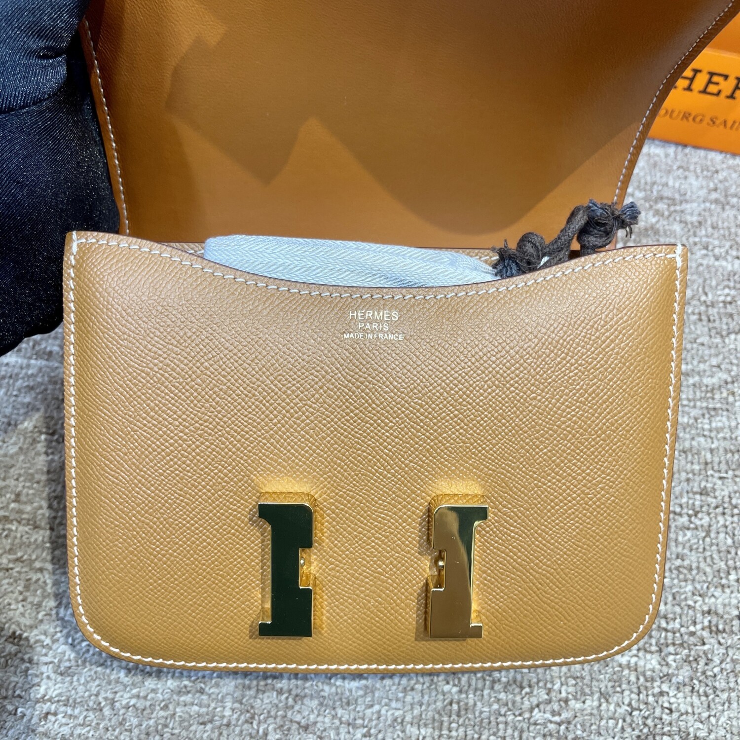 Hermes Constance Brown 25 Yellow Chain