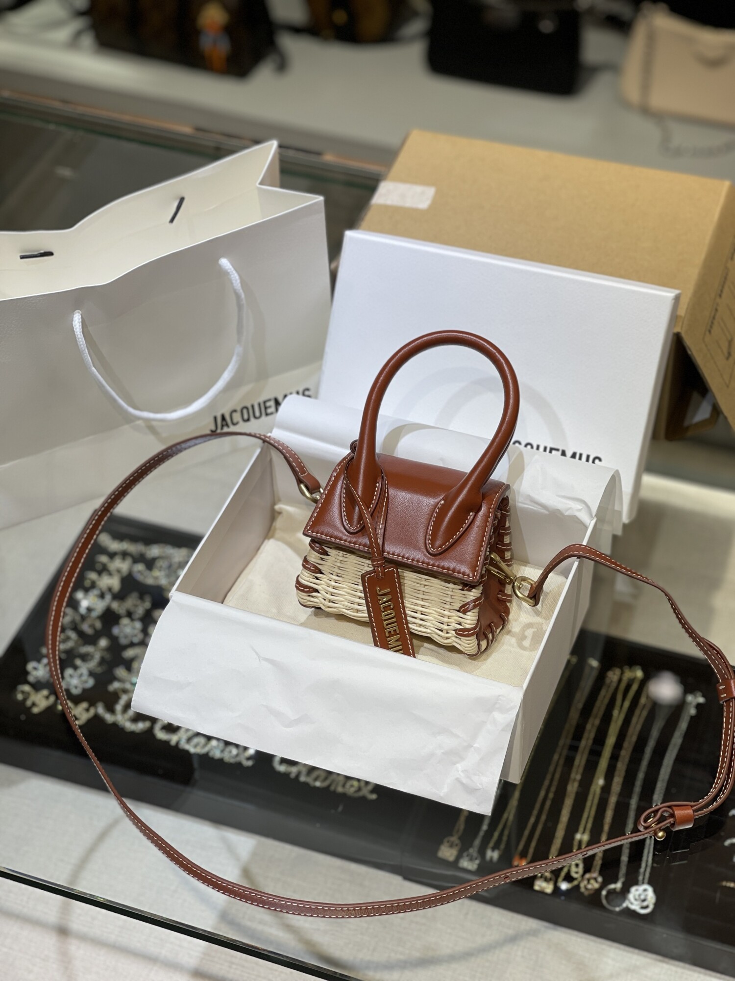 Jacquemus Double Side Dark Red 12