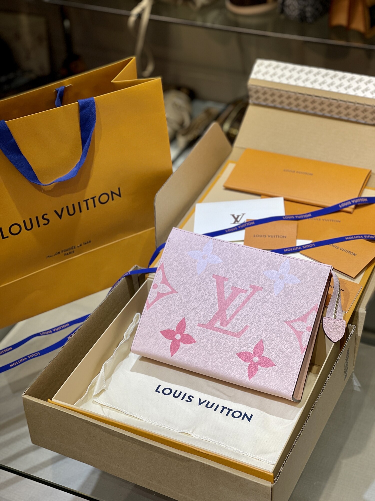 Clutch Tab Lv