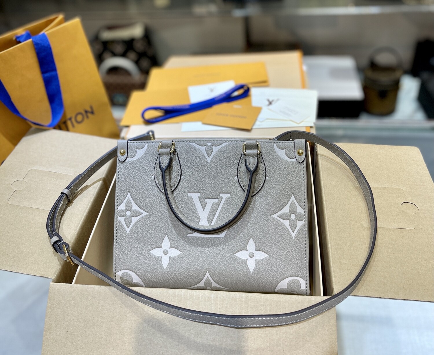 Tui Lv Onthego Mini