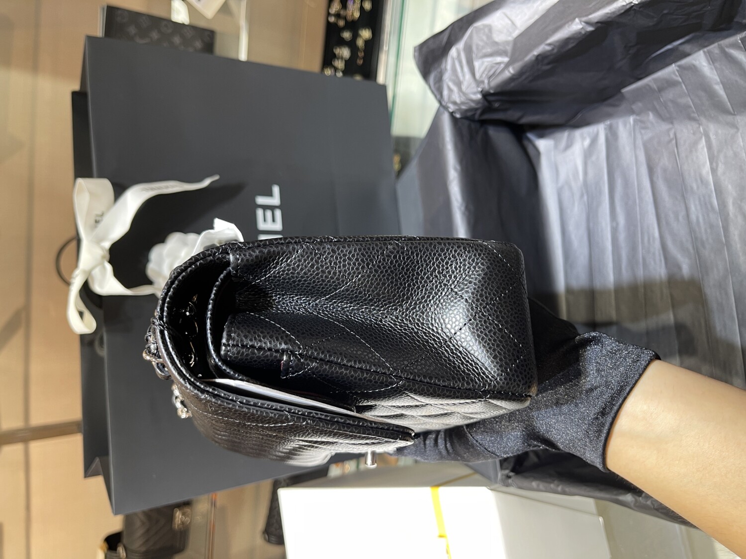 Chanel Cf25 Caviar Medium Shw