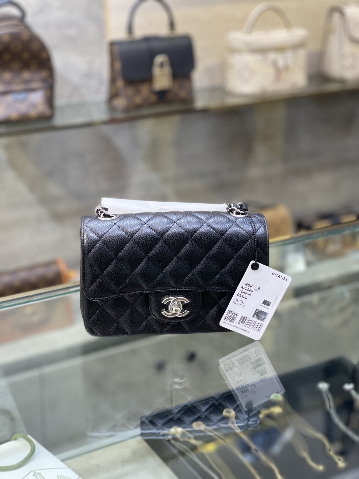 Chanel Classic Flat 20 Caviar Black