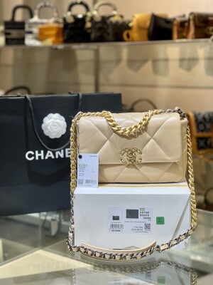 Chanel Flat 19 Goatskin Yellow White