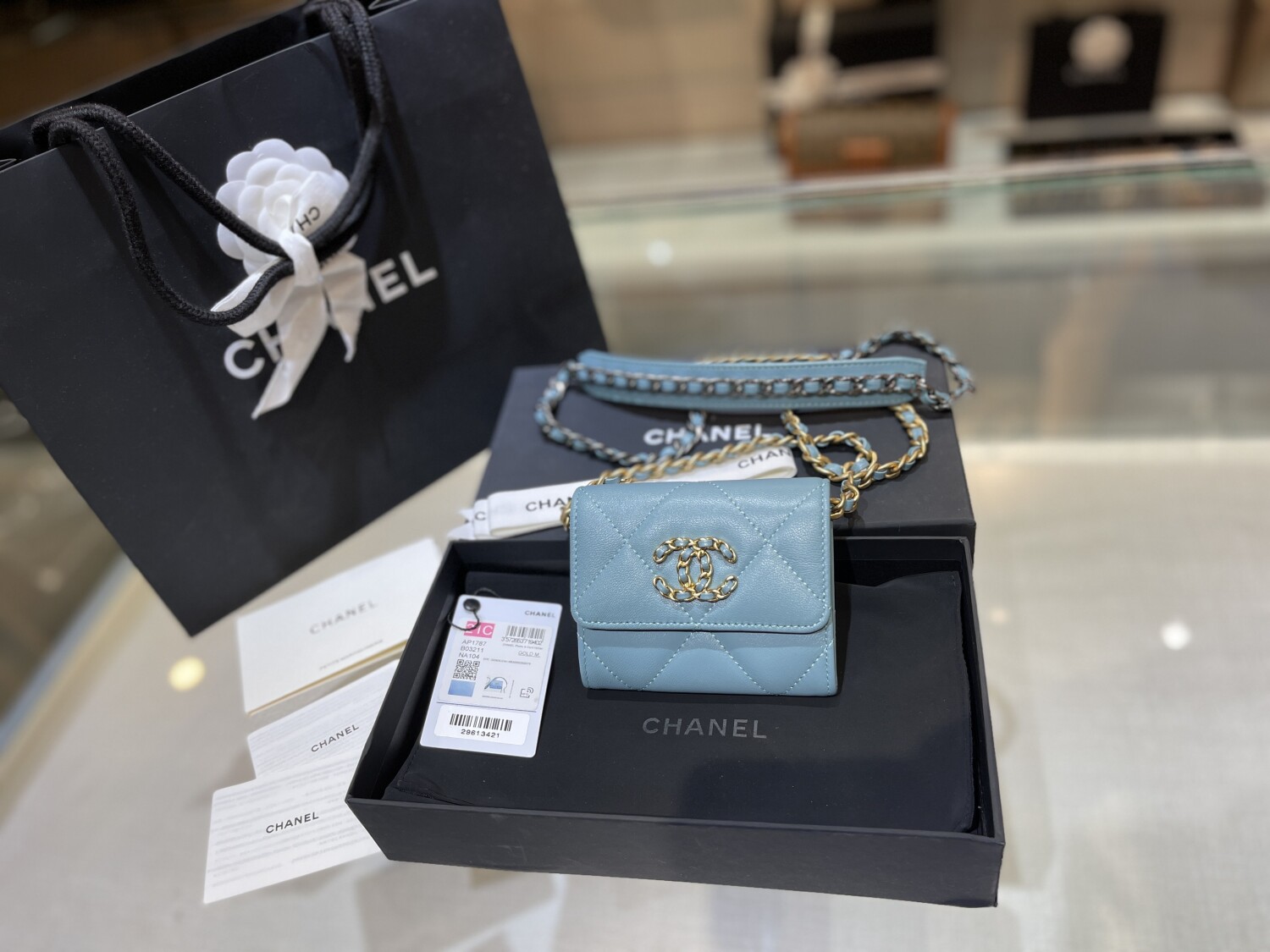 Chanel Wallet With Chain Blue