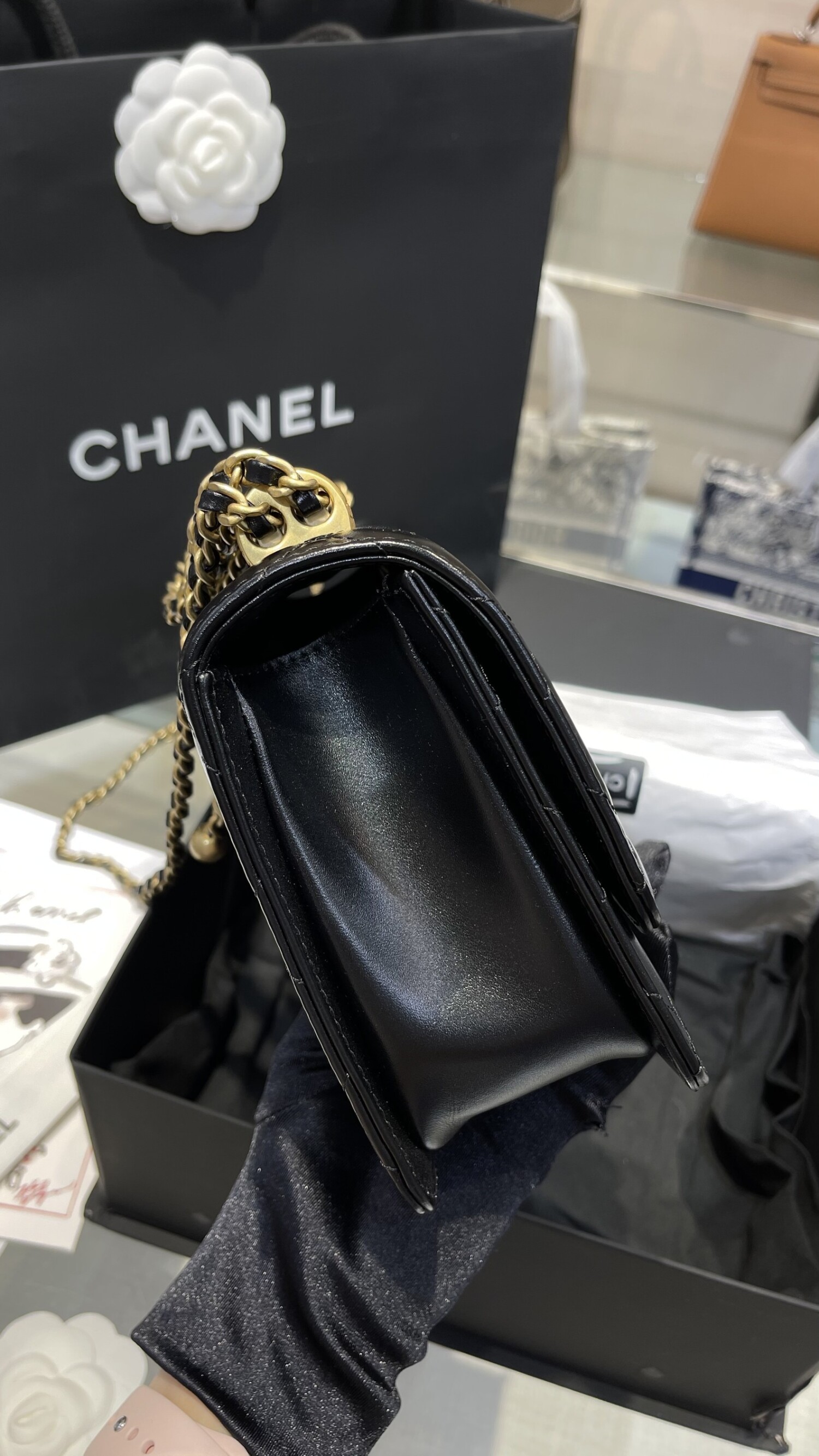 Chanel Woc 2022 With Chain