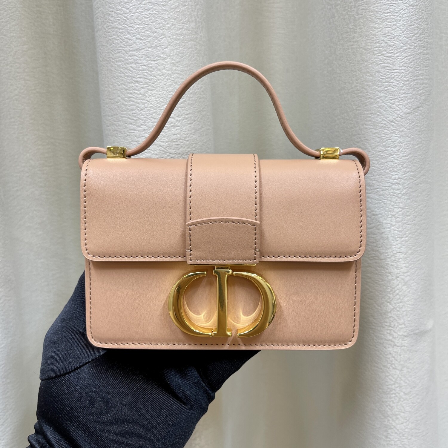 Dior Micro Montaigne