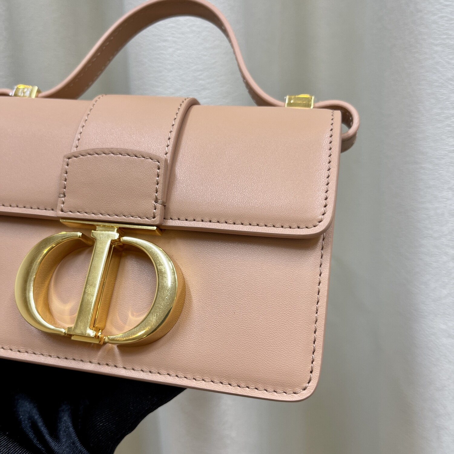 Dior Micro Montaigne